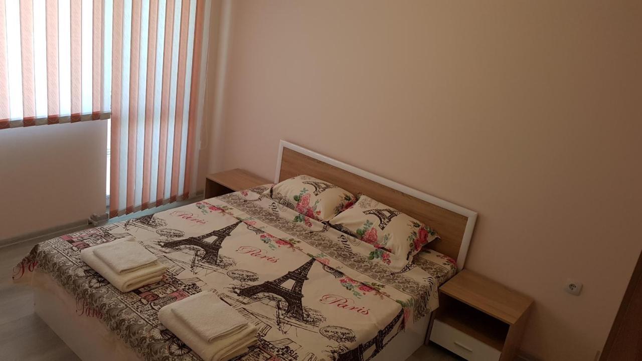 Д И В 2 - D & V 2 Apartment サンダンスキ エクステリア 写真
